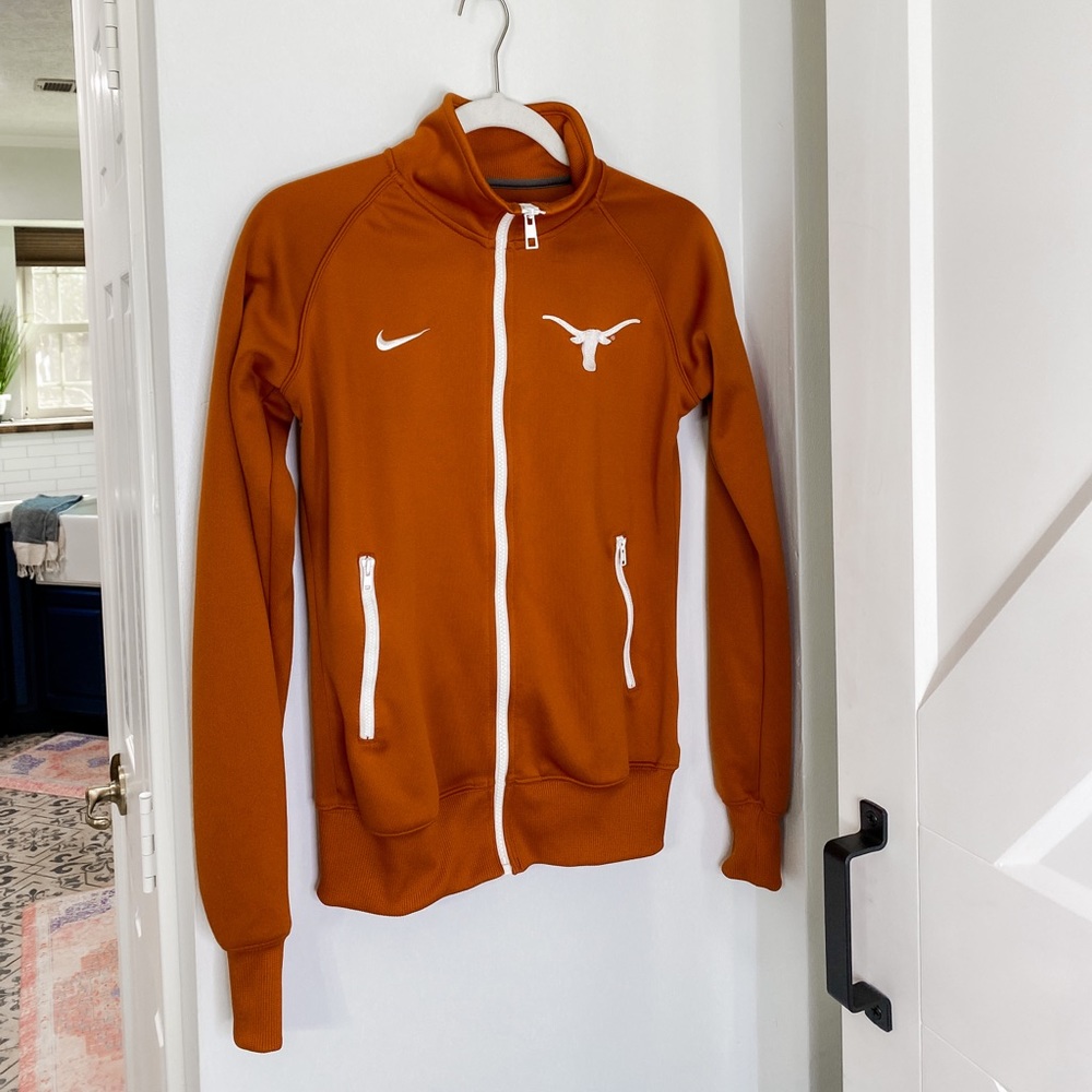 Texas Longhorns Nike Dri-Fit Track Jacket *Like New* HOOK ‘EM!!🤘🏼